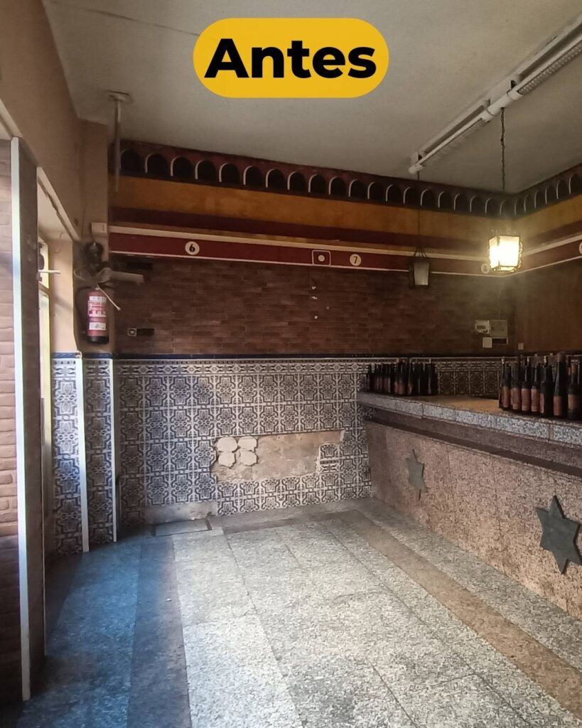 Bar de Carabanchel cerrado, antes del cambio de uso de local a vivienda